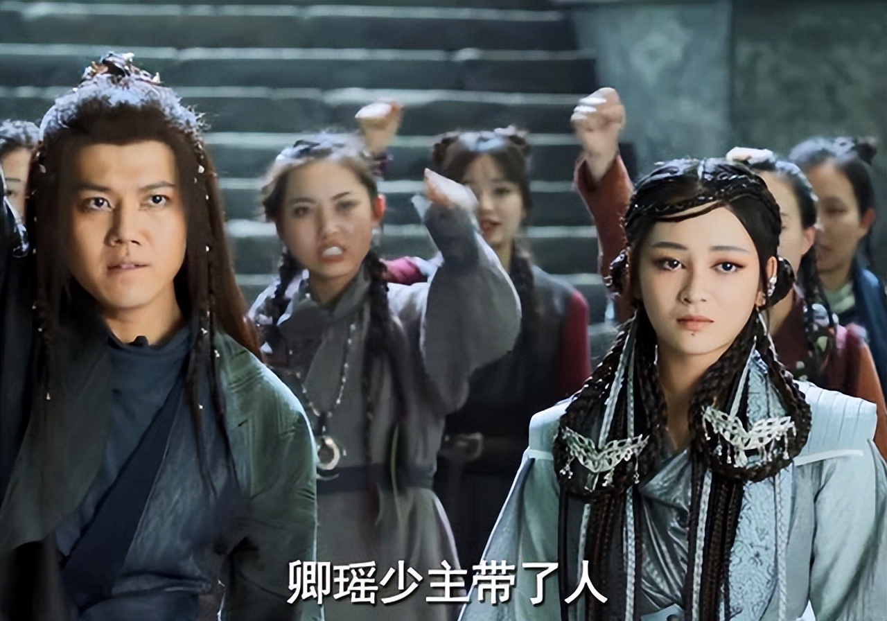 恰似故人归：正派角色卿瑶惹人厌，反派仙姬美出圈，红衣金面太赞