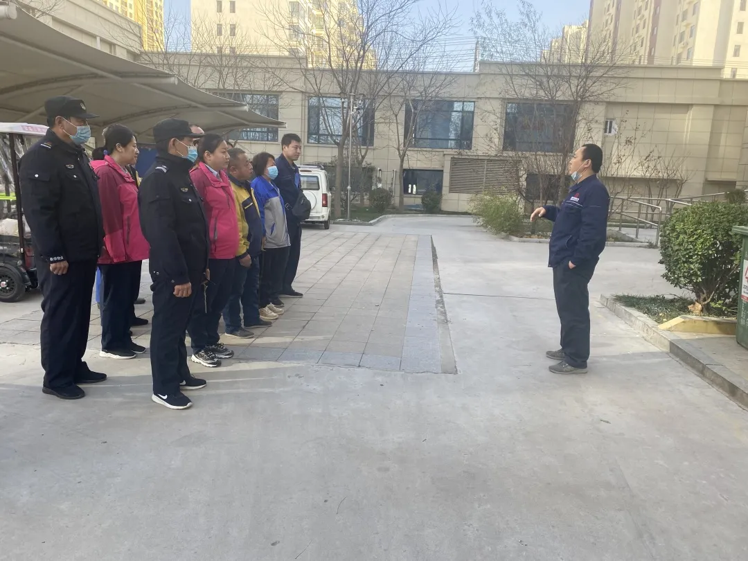 电梯演练活动 | 安全乘梯幸福随行「泰华生活服务」