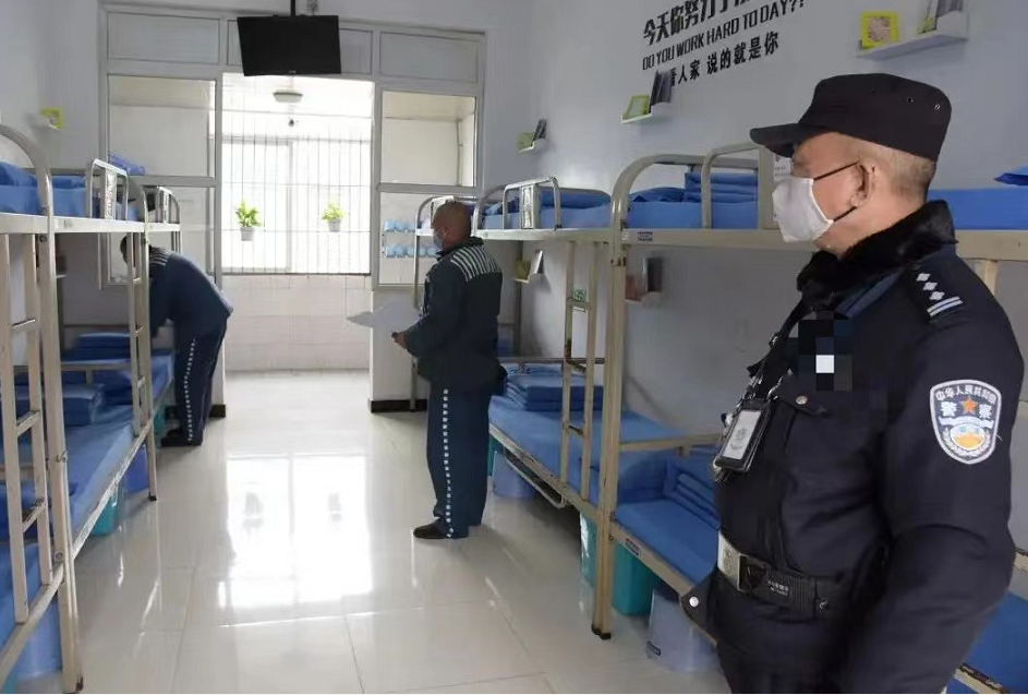 狱警迎来扩招，门槛降低：部分岗位“三不限”，缺点你能接受吗