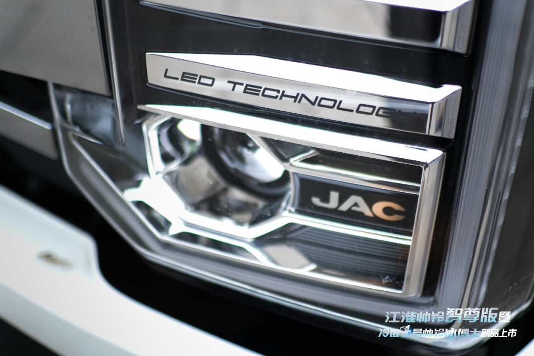 ǿ��ʡ�ͣ�����˧�������������1��˧�����ʿ�ɶ�վ����