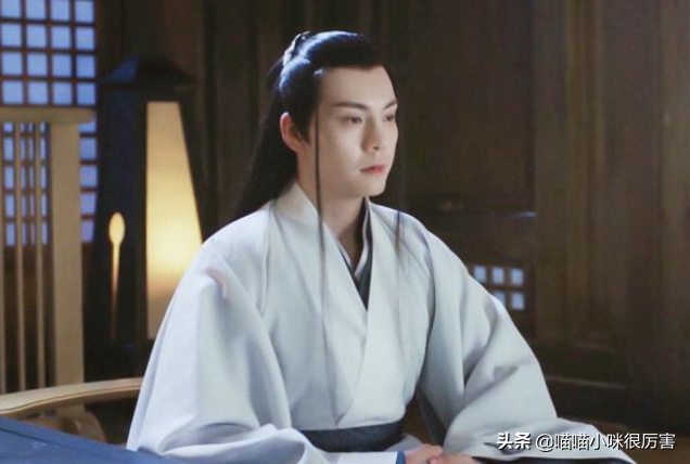 脸型好，只服这10位男星，什么奇葩发型都好看