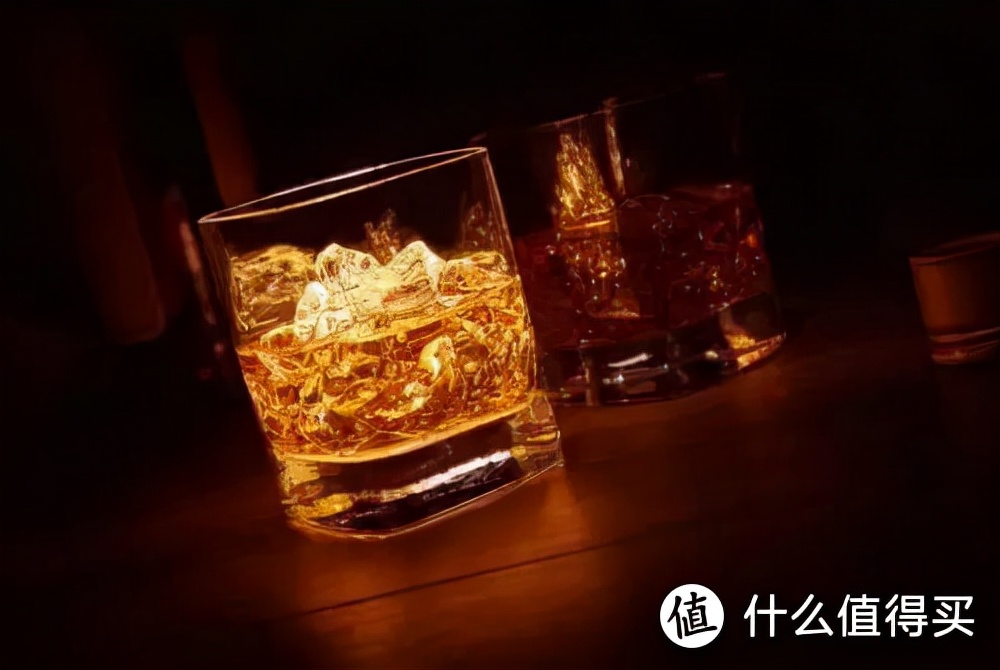 樱花树：百闻不如一饮，入口满是甜蜜花香，后调渐转温润木香。