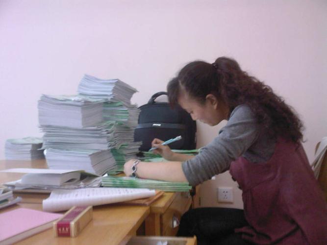 中小学或将调整“上课时间”，老师表示强烈反对，家长却笑了