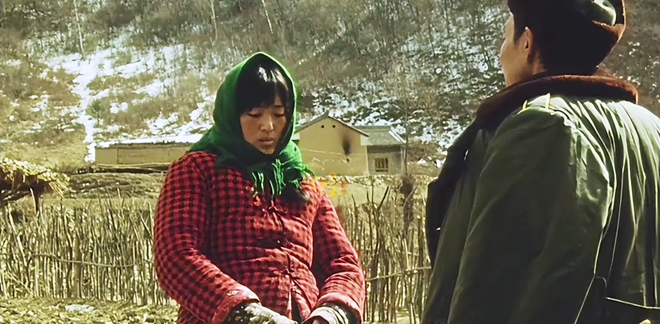 赵丽颖演“何幸福”首播引关注，网友：珠玉在前，真不是美就行了