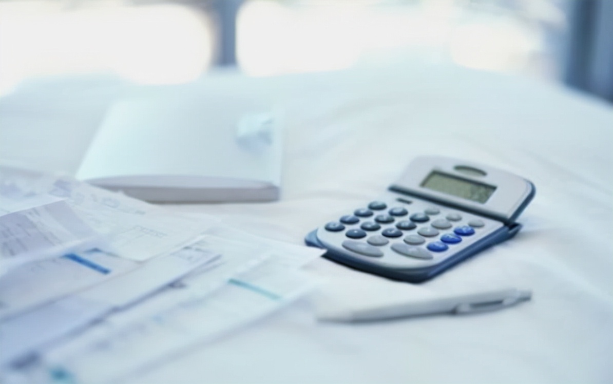 2022中国烟草公开招聘，月薪9000左右，3类毕业生可优先录取