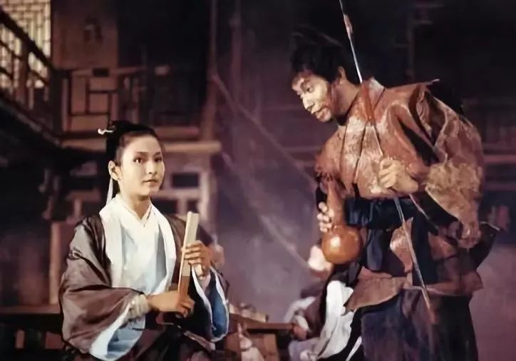 “离婚后至今单身”的10位女星，各有各的心酸，最长的已单身43年