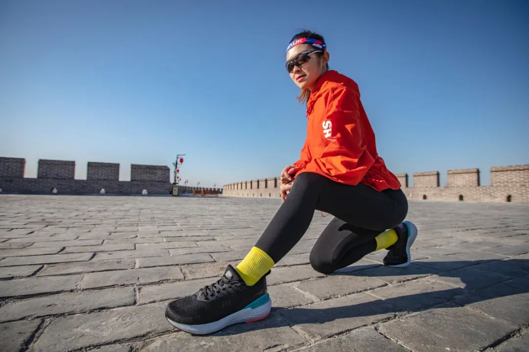361°E韧跑鞋：快来体验柔韧回弹的牛皮糖脚感