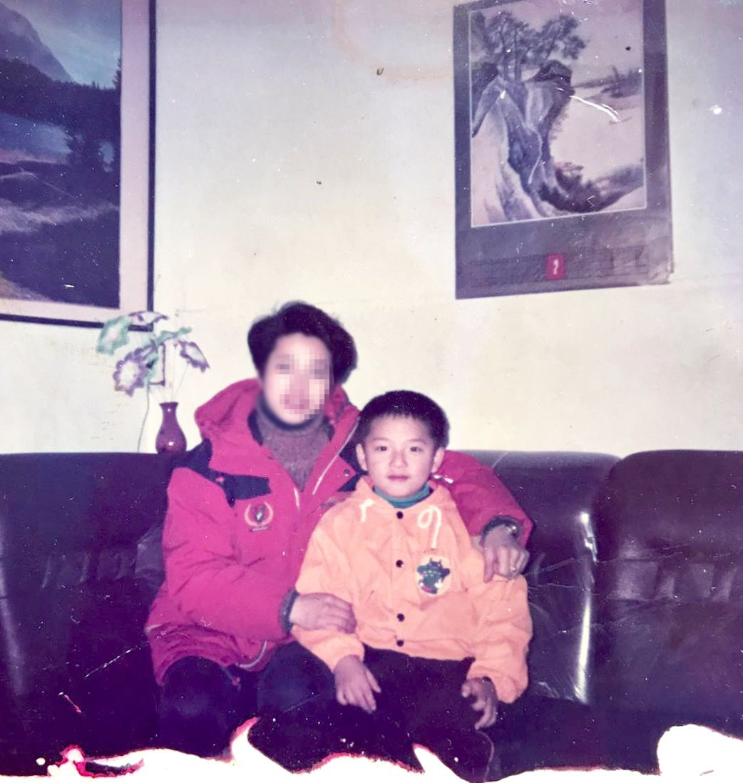 万门大学天才CEO成末路赌徒：北大毕业，从教育公平的呼喊者到让员工代持炒房，到暴雷跑路的一生