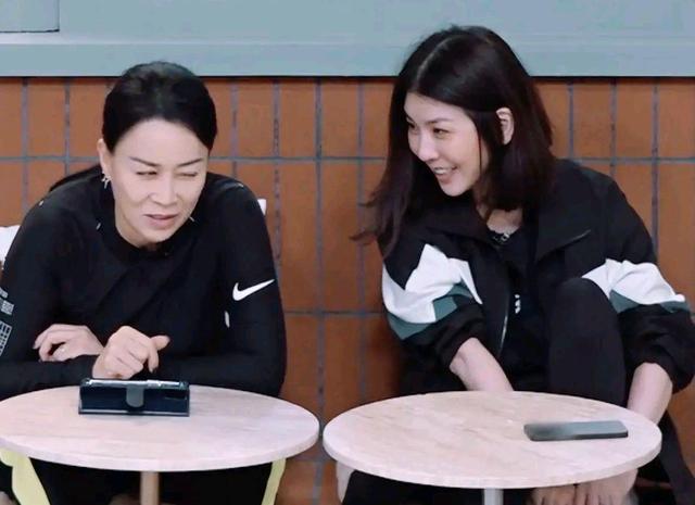 作为一代情歌天后，许茹芸为什么在《浪姐》四公就被淘汰