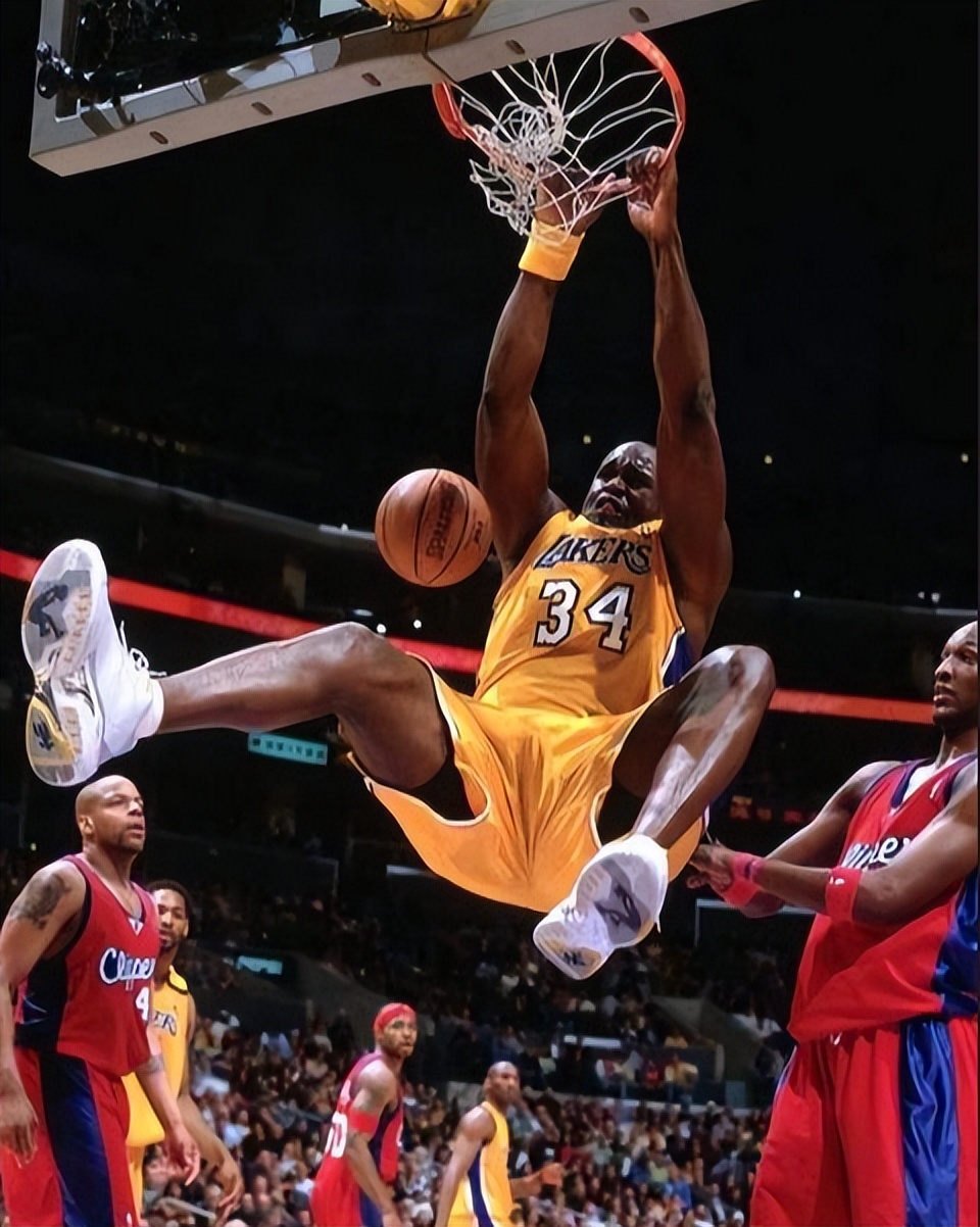 5——麦迪麦迪早期打球很残暴,各种一步过人,然后就是隔扣.