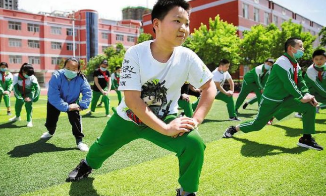 2022年寒假即过，大中小学生将要迎来“新假期”？部分学校已实行