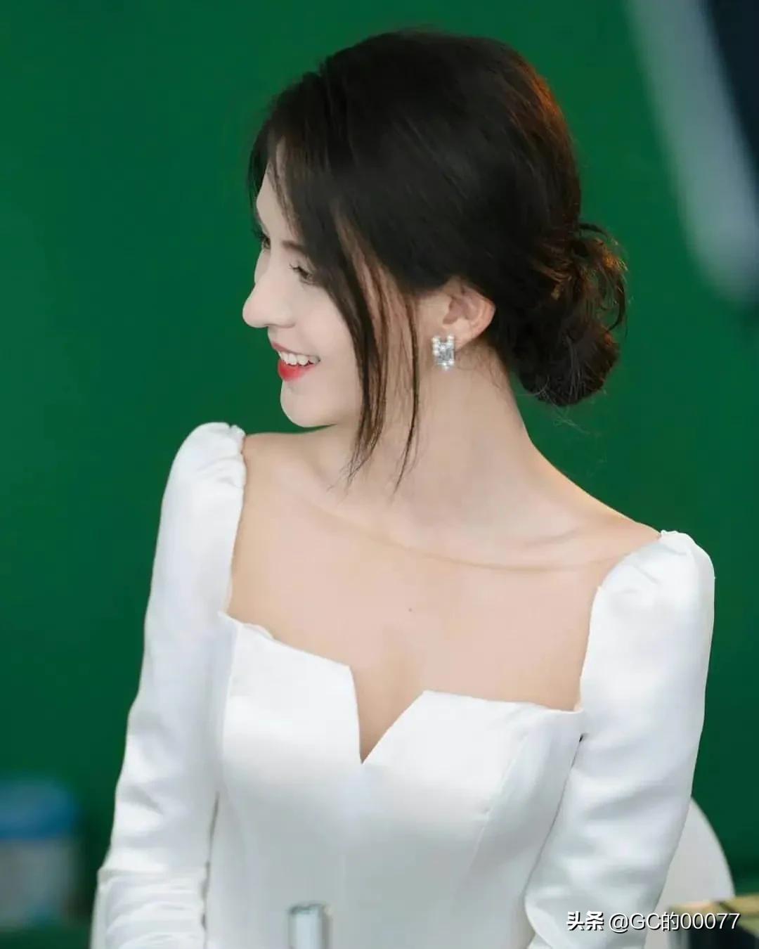 明星图片张予曦