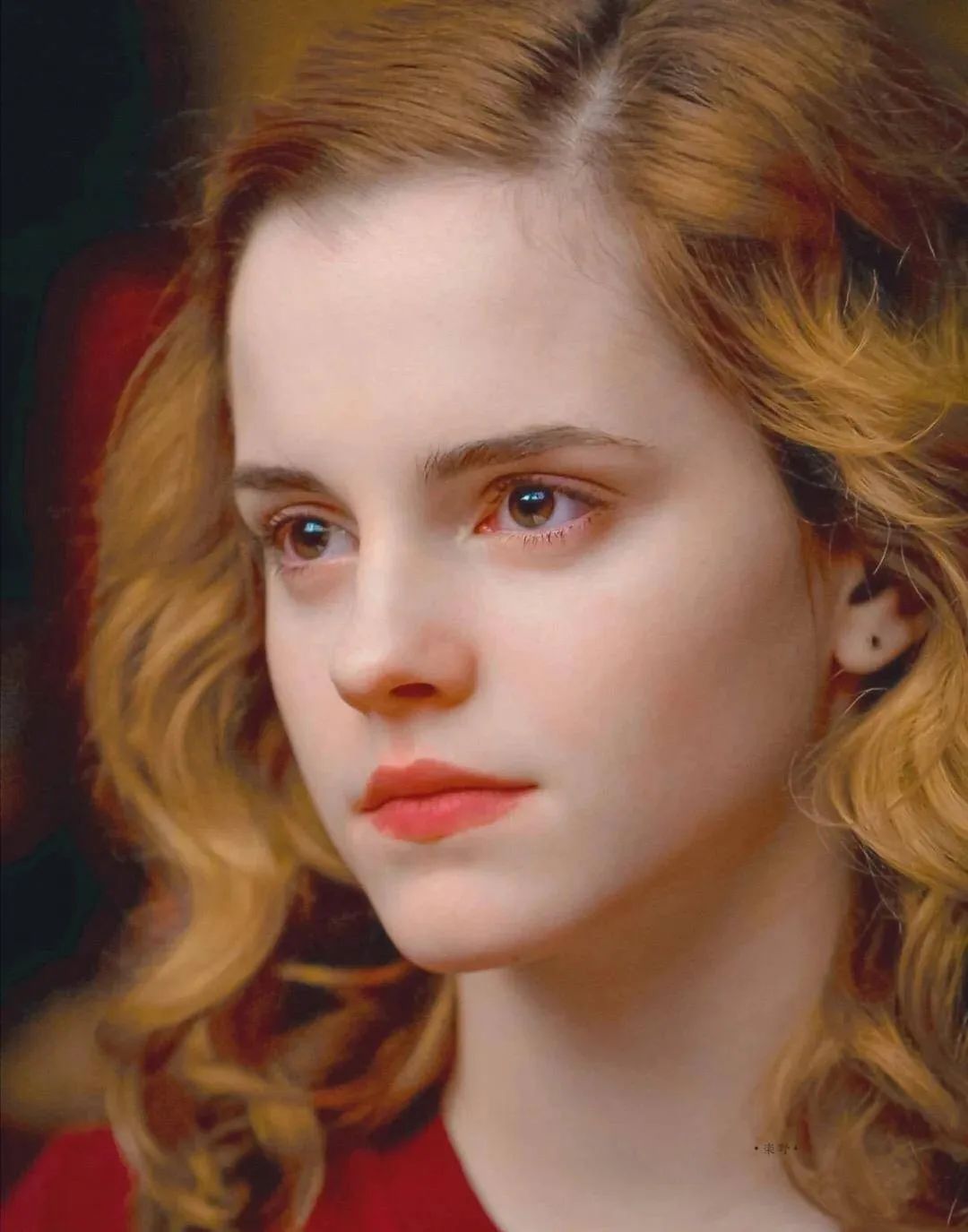 《哈利波特》20年，唯一一个没长残的赫敏，32岁脸崩了