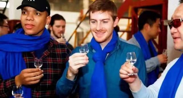 26年前北大保安张俊成考进北大，轰动全国，后来他过得怎么样？