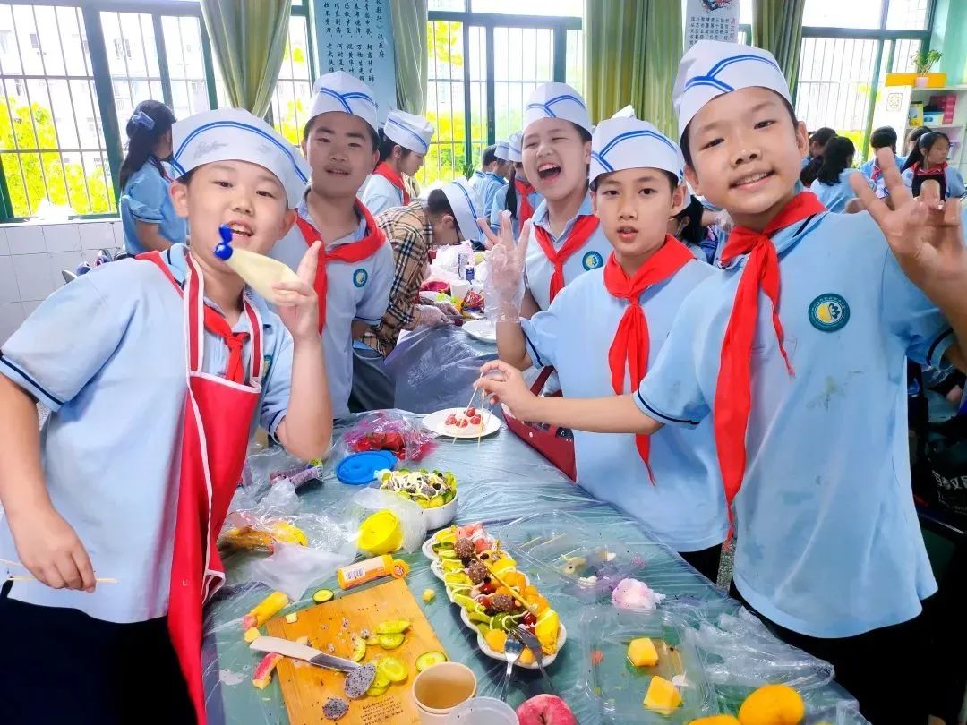 与你分享，我在四川天府新区南湖小学的精彩校园生活