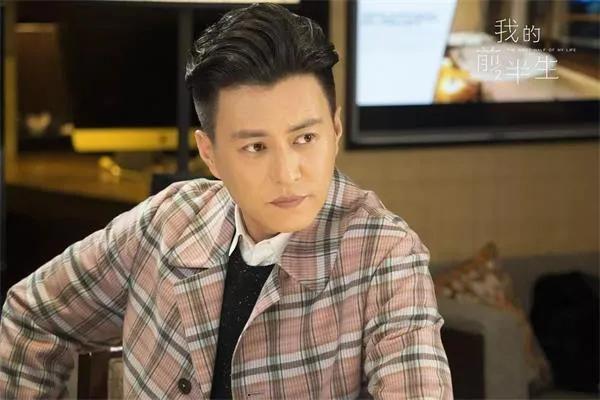 《林深见鹿》热播:再看剧中8位男星，全都不是省油的灯，演技极好