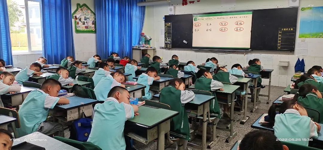 岁月静好，以静启慧｜四川天府新区永兴小学教师互相学习共同成长