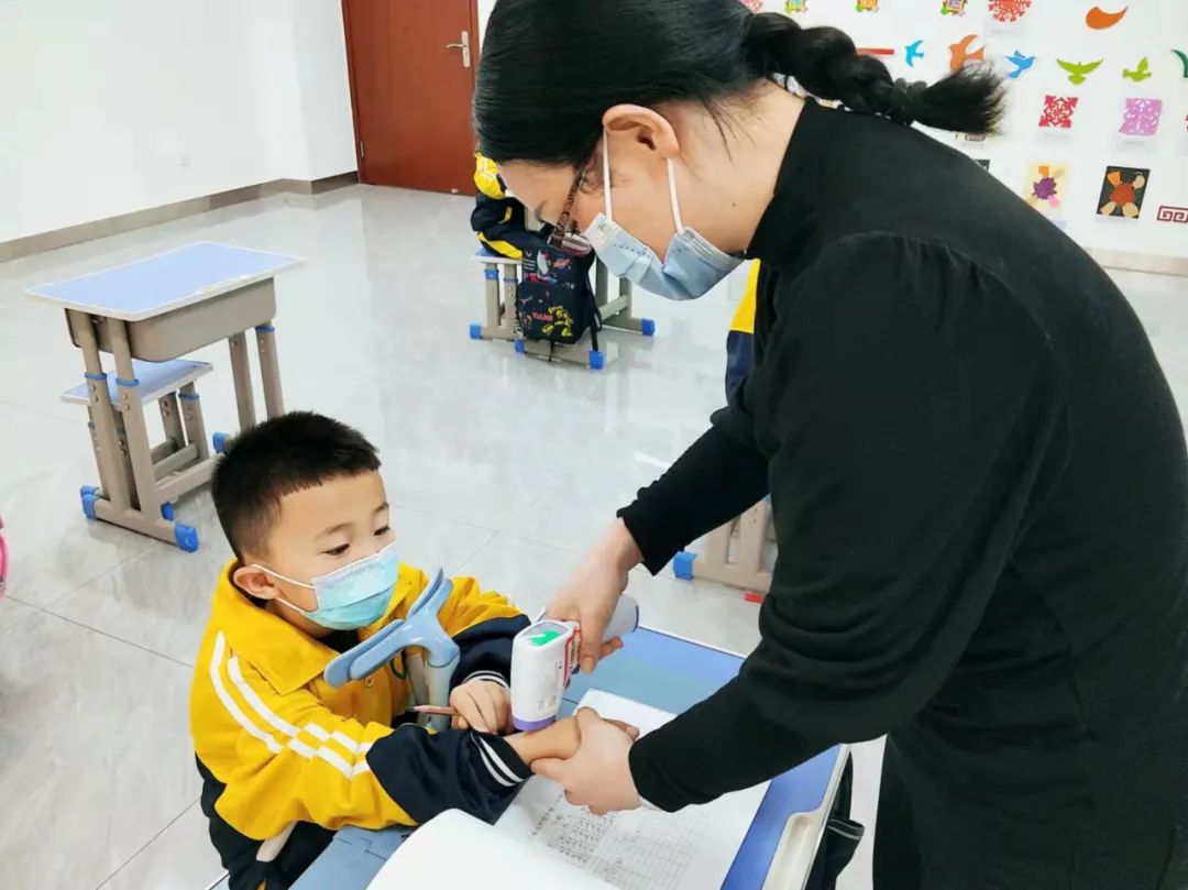 守护校园安全，保障师生健康