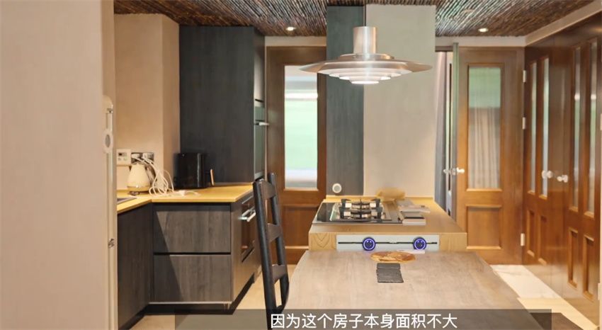 杭州姑娘买下87㎡“怪房”，自己爆改成复式！网友：这是别墅吧