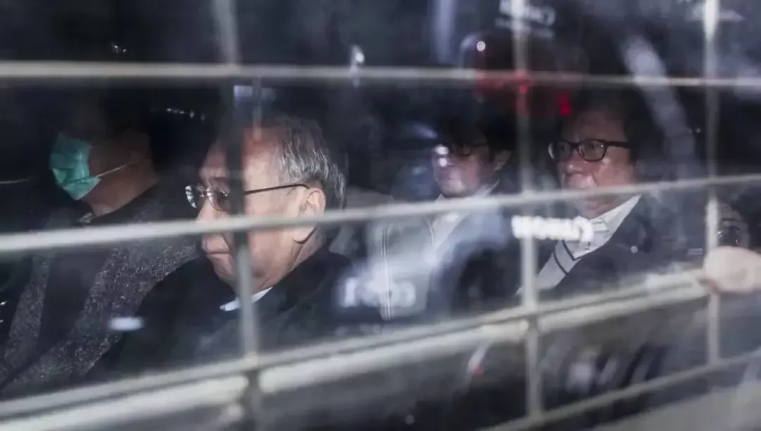 家族荣耀:集港圈豪门狗血之大成,比比看原型和人物哪个更浮夸?