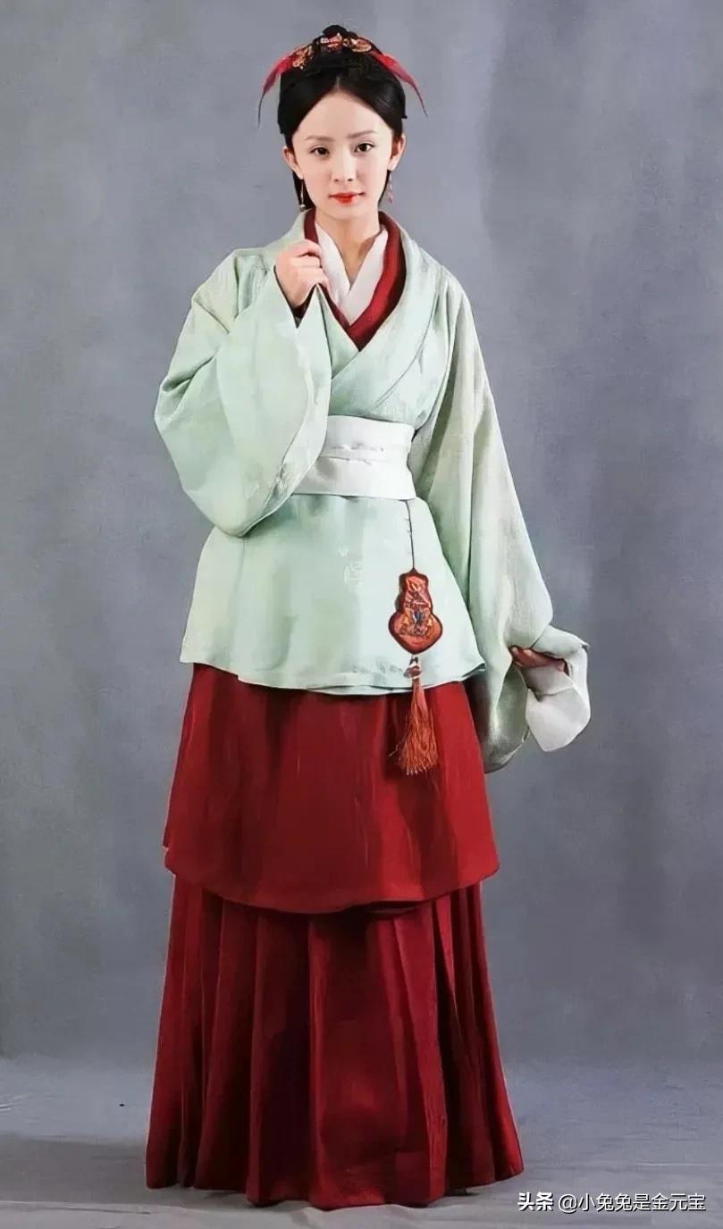 红楼梦里的小小配角 现在是一线明星