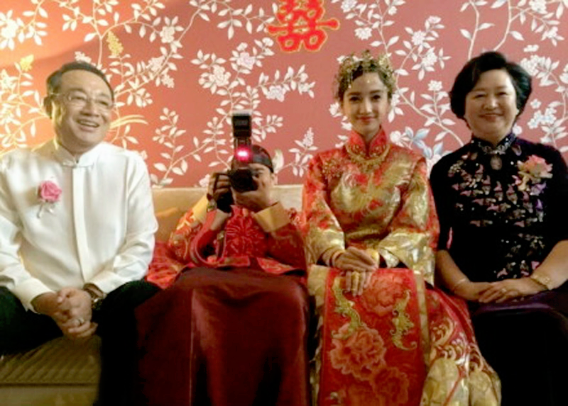 黄晓明之母张素霞：挽救过儿子的婚姻，现在她的心最痛