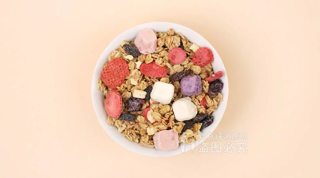 越吃越胖的十种迷惑零食，快看看你吃了没？