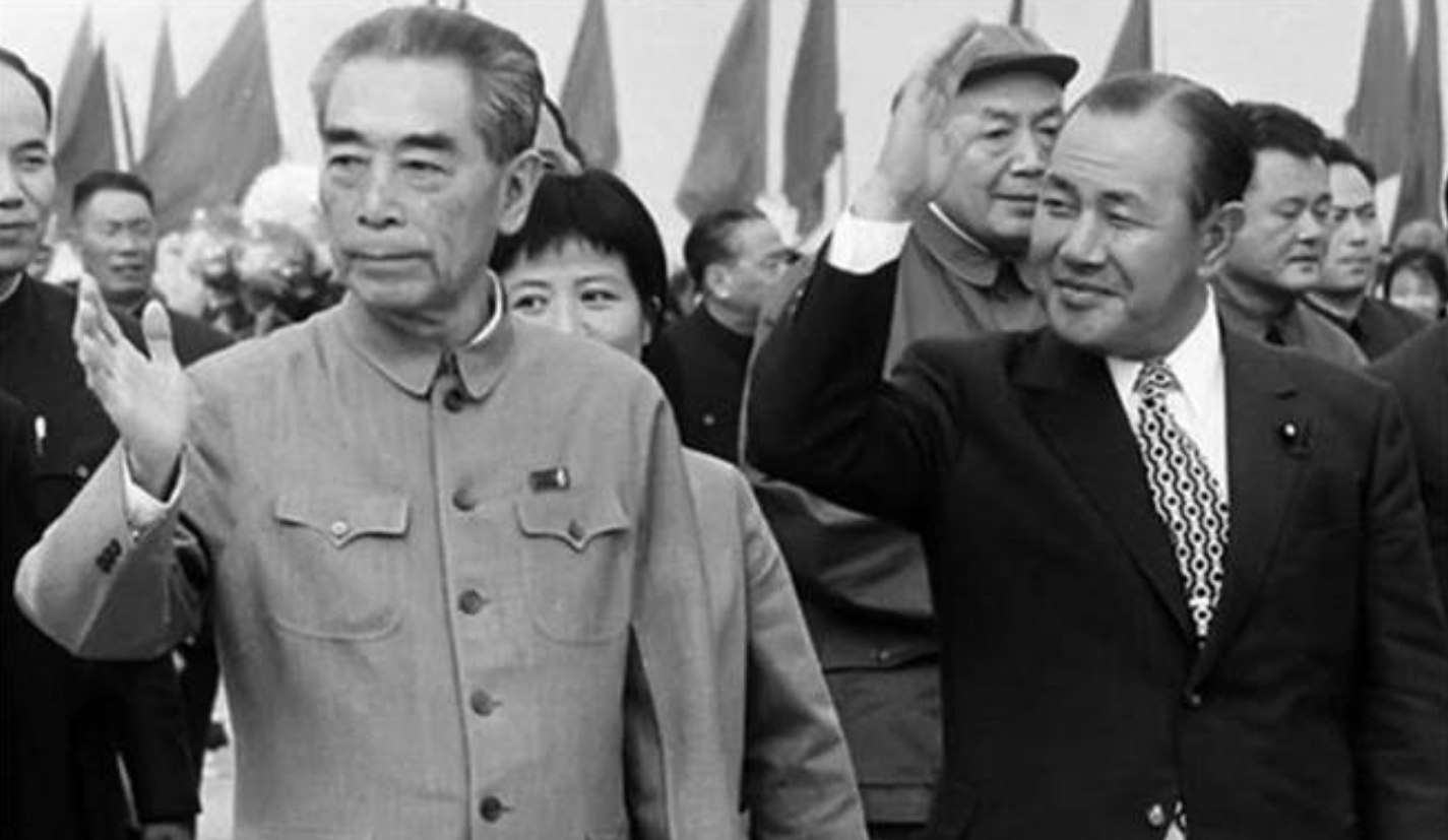 78年邓小平访问日本，问他为何而来？坦言：听说日本有长生不老药