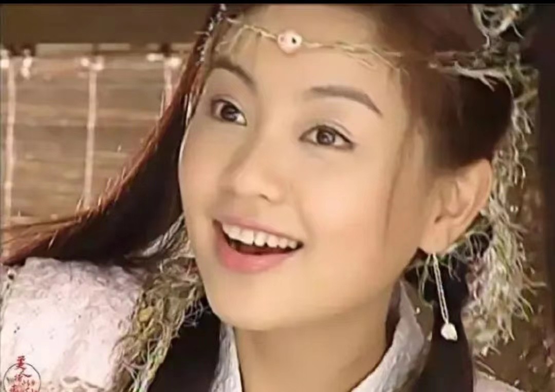 同样是“双马尾”，杨幂娇俏，吕一清纯，林心如太“辣眼睛”