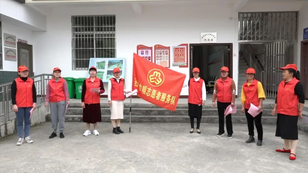 連城新泉：巾幗志愿者服務隊開展反詐宣傳 筑牢基層反詐防線