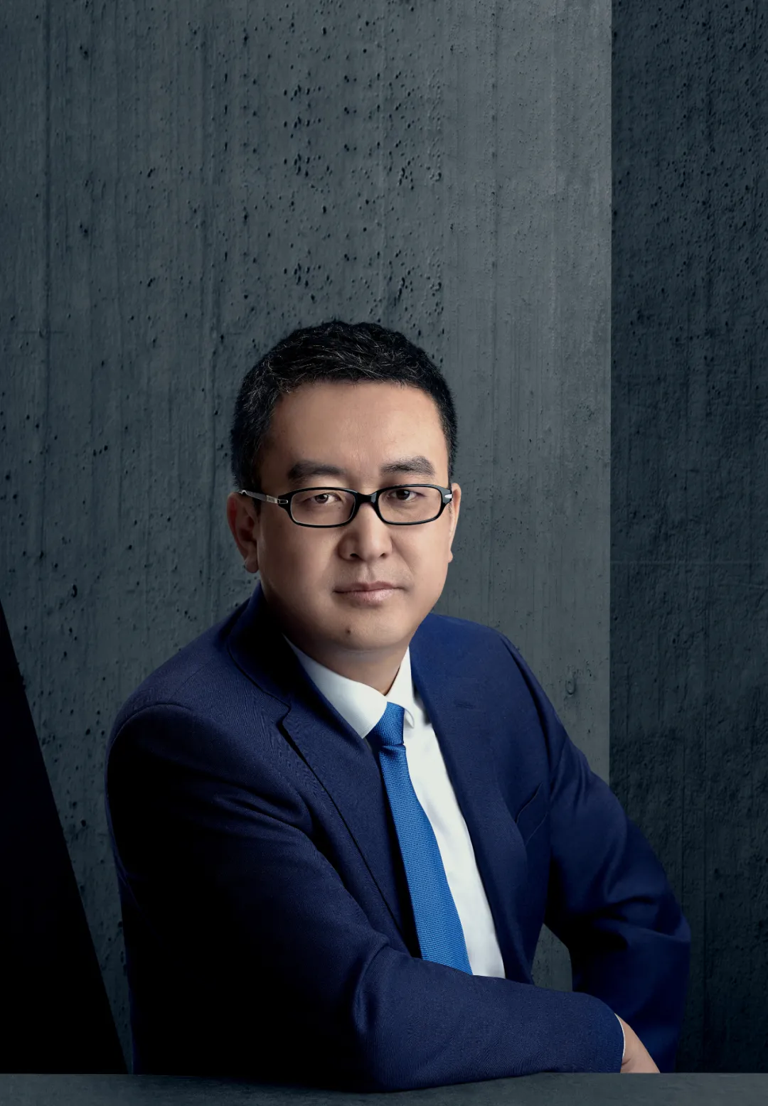 致敬温和而坚定的前行者，高福、陈东升、苏炳添、罗翔等上榜2021年度影响力人物