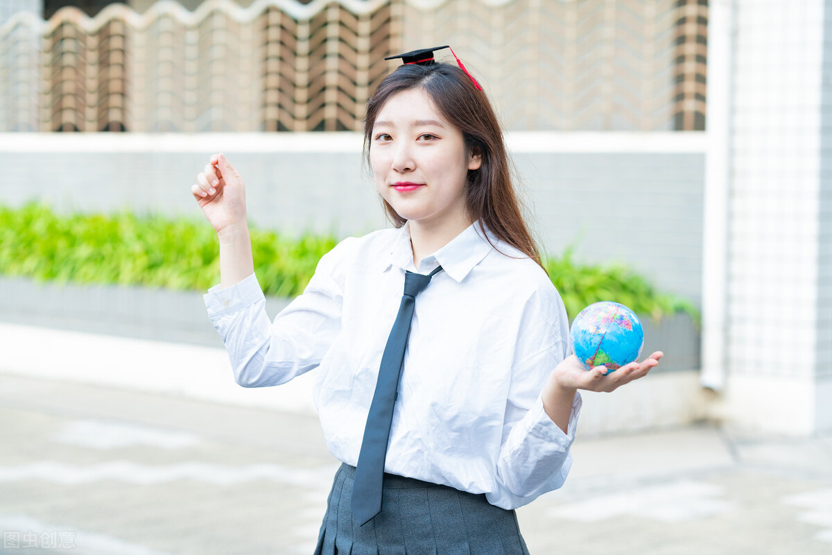 “丧偶式”育儿教育环境下大学生心理问题转变探析，值得思考