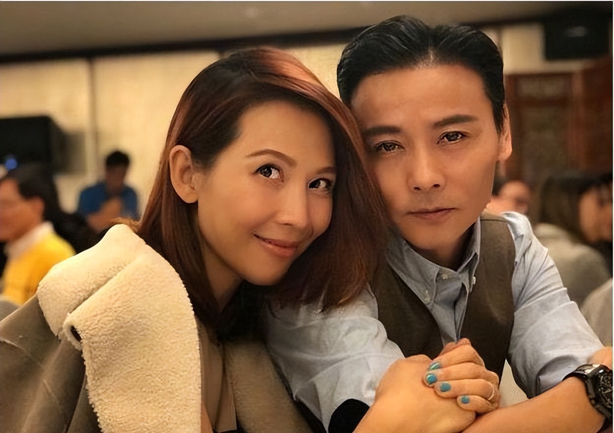 8位嫁到内地的女港星，有的连生三胎幸福美满，有的被婆婆嫌弃