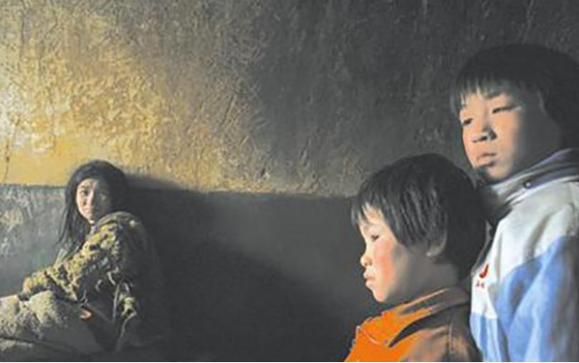 88年，一女研究生被16岁少女拐卖，囚禁71天后精神错乱，后被解救