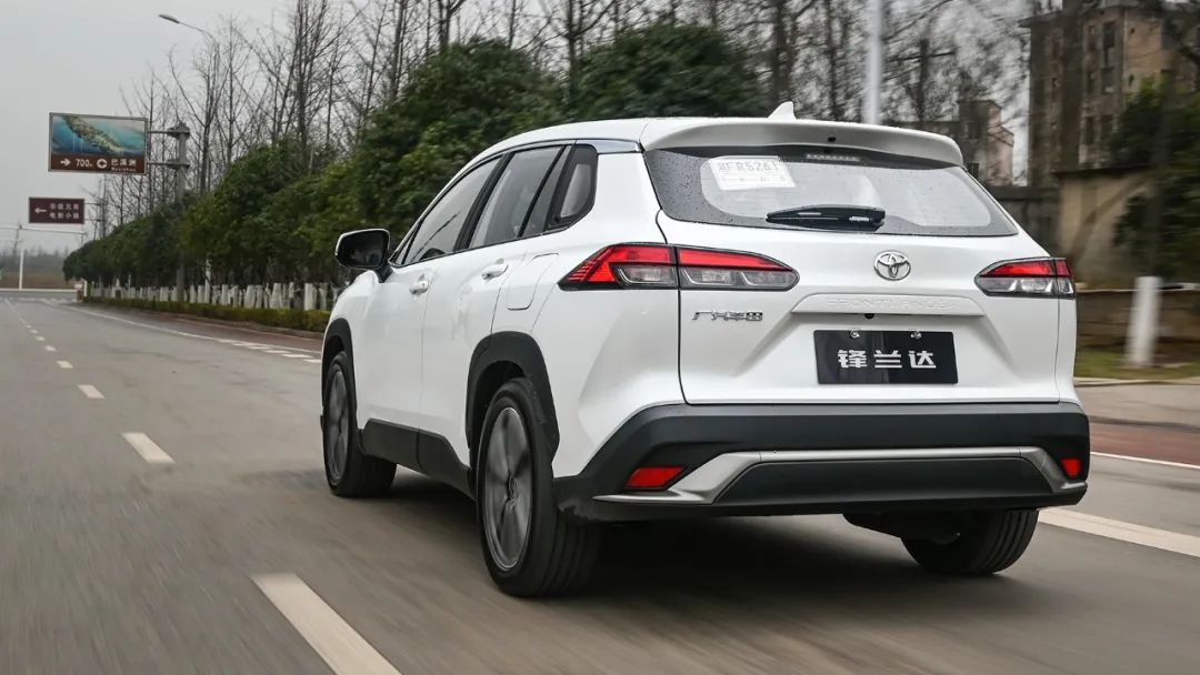 最便宜的豐田suv,開著值不值13萬?