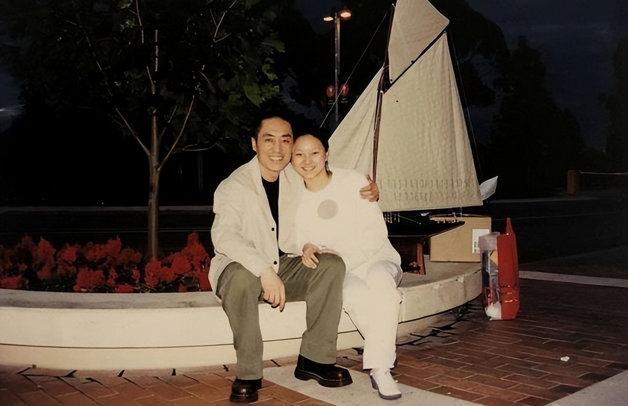 凤凰男多可怕？不想为别人而活的张艺谋，却将肖华的人生活成悲剧