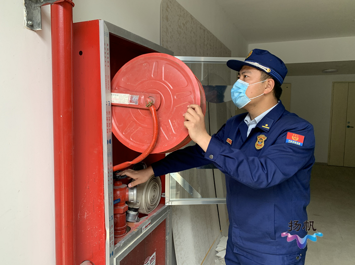 扬州市开发区消防救援大队开展“五一”节前消防安全检查、演练行动