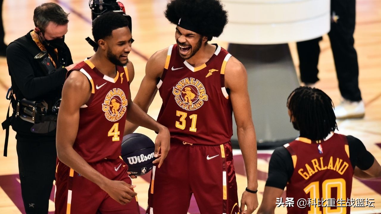 nba有哪些防守教练(偏重防守的8位球星，浓眉格林领衔，莫布里吉迪很亮眼)