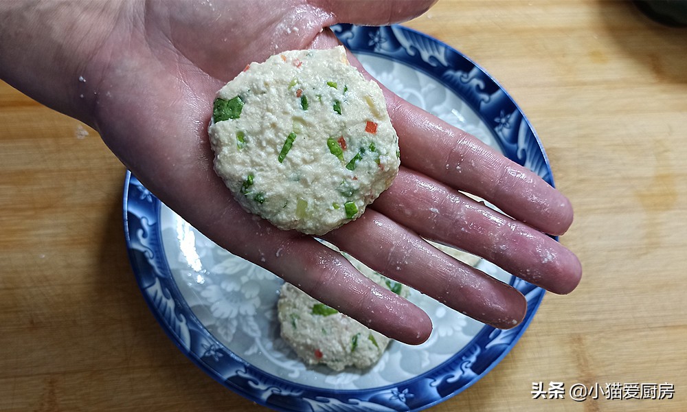 圖片[9]-豆腐里加入雞蛋 5分鐘做成早餐餅 營養味美 上桌大家搶著吃-起舞食譜網