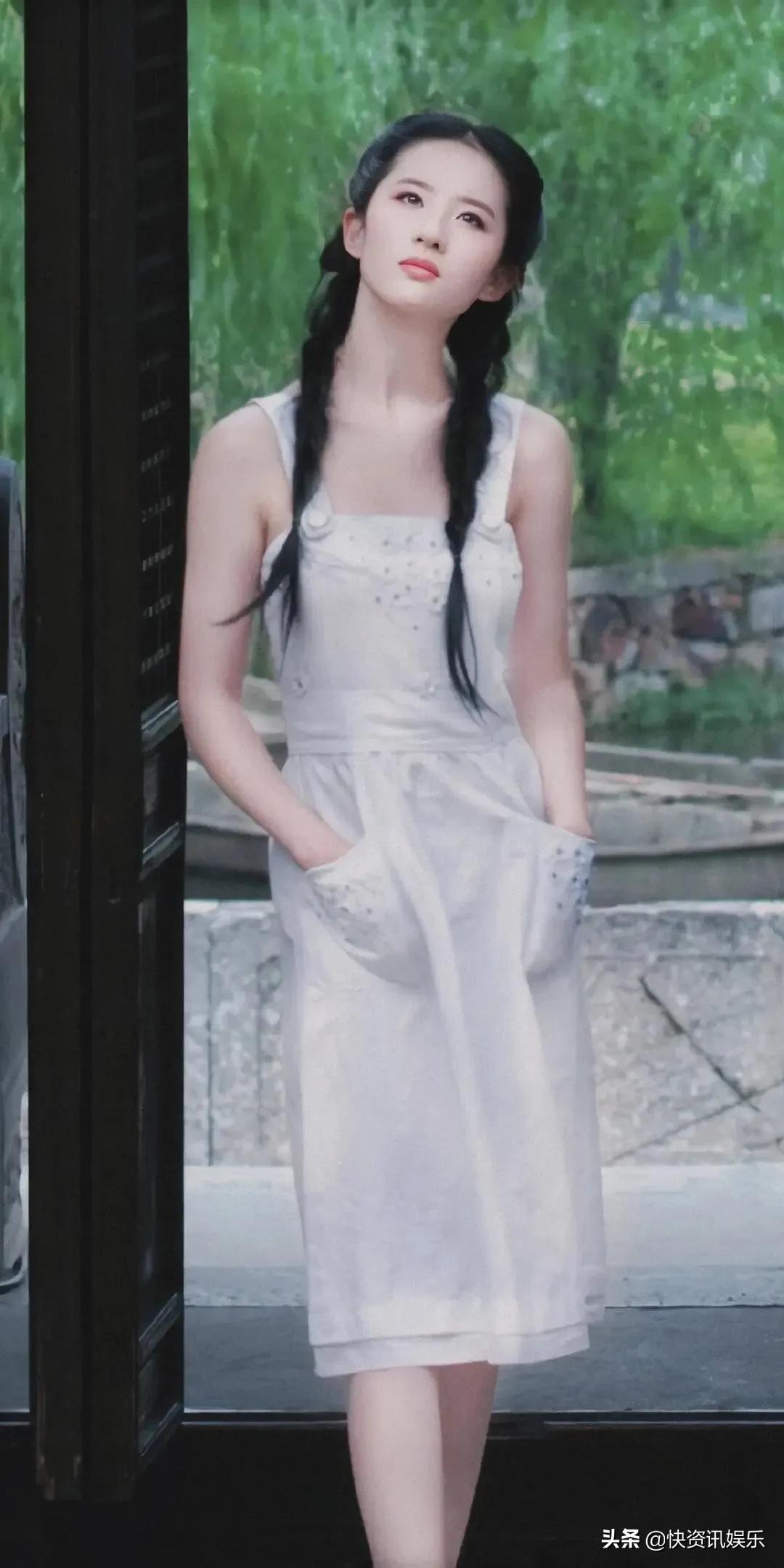 刘亦菲这9套时尚，可美、可仙、可甜、可酷、可飒的她