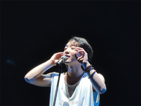 2022跨年晚会上的北音人