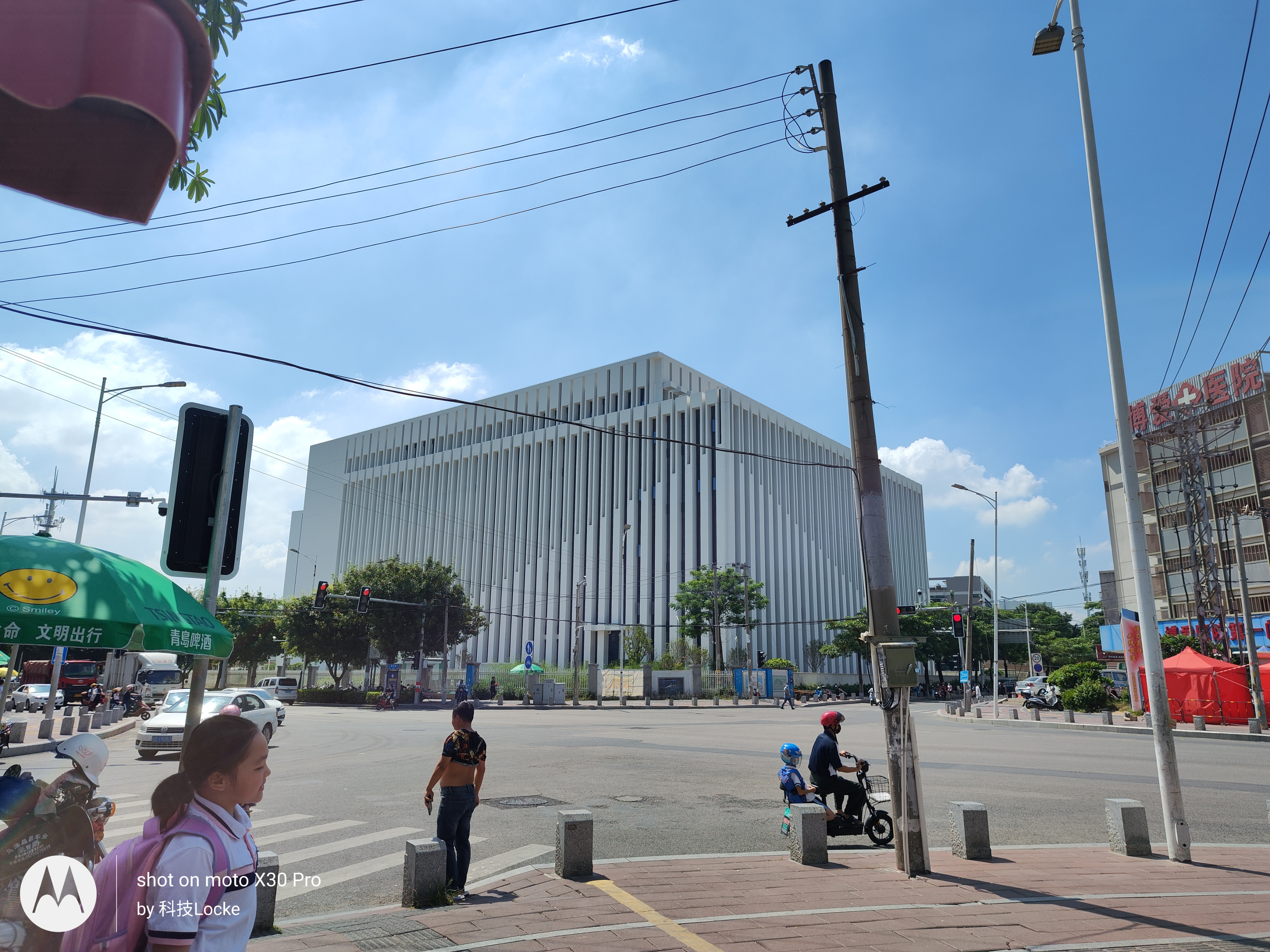 Motorola X30Pro体验，两亿像素真有那么强大？