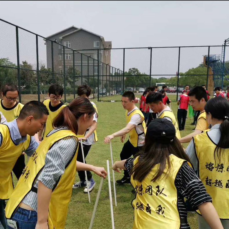 适合团队玩的室内游戏（公司团建室内趣味游戏大全）