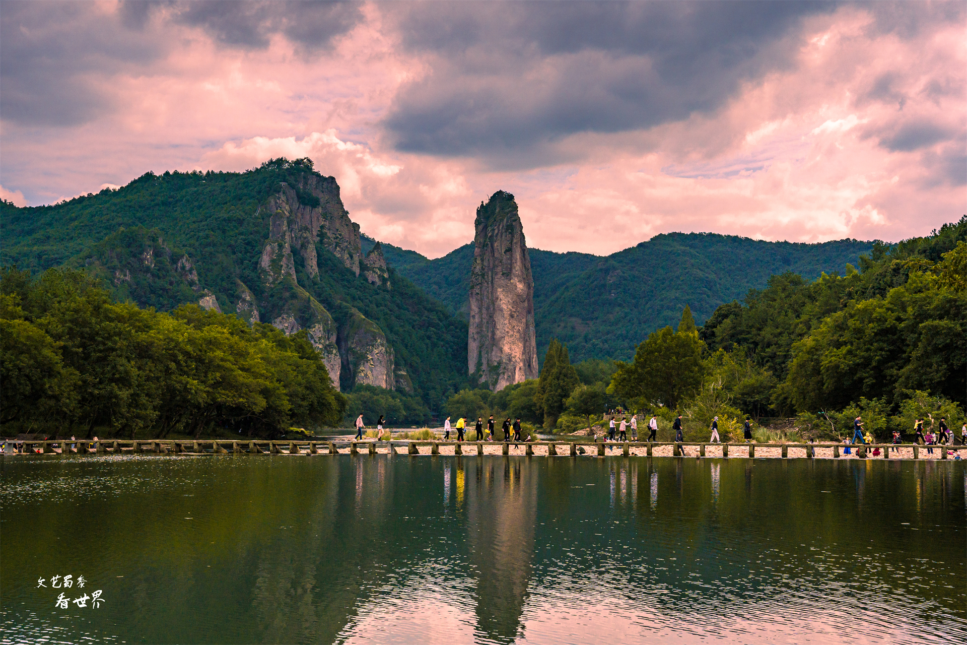 世界風景圖片中國神話故事中的10大美景