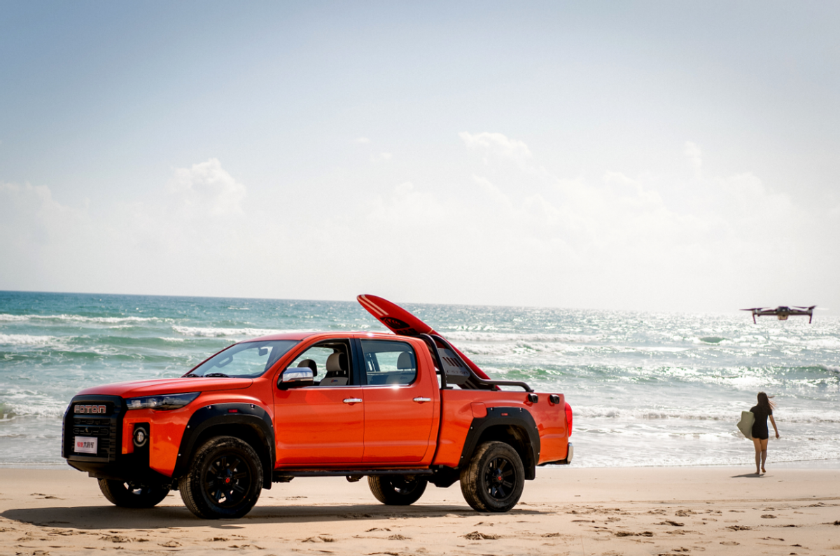 高端不设限 驭炮大将军“2.0T+采埃孚8AT”全面解锁潮流皮卡新玩法