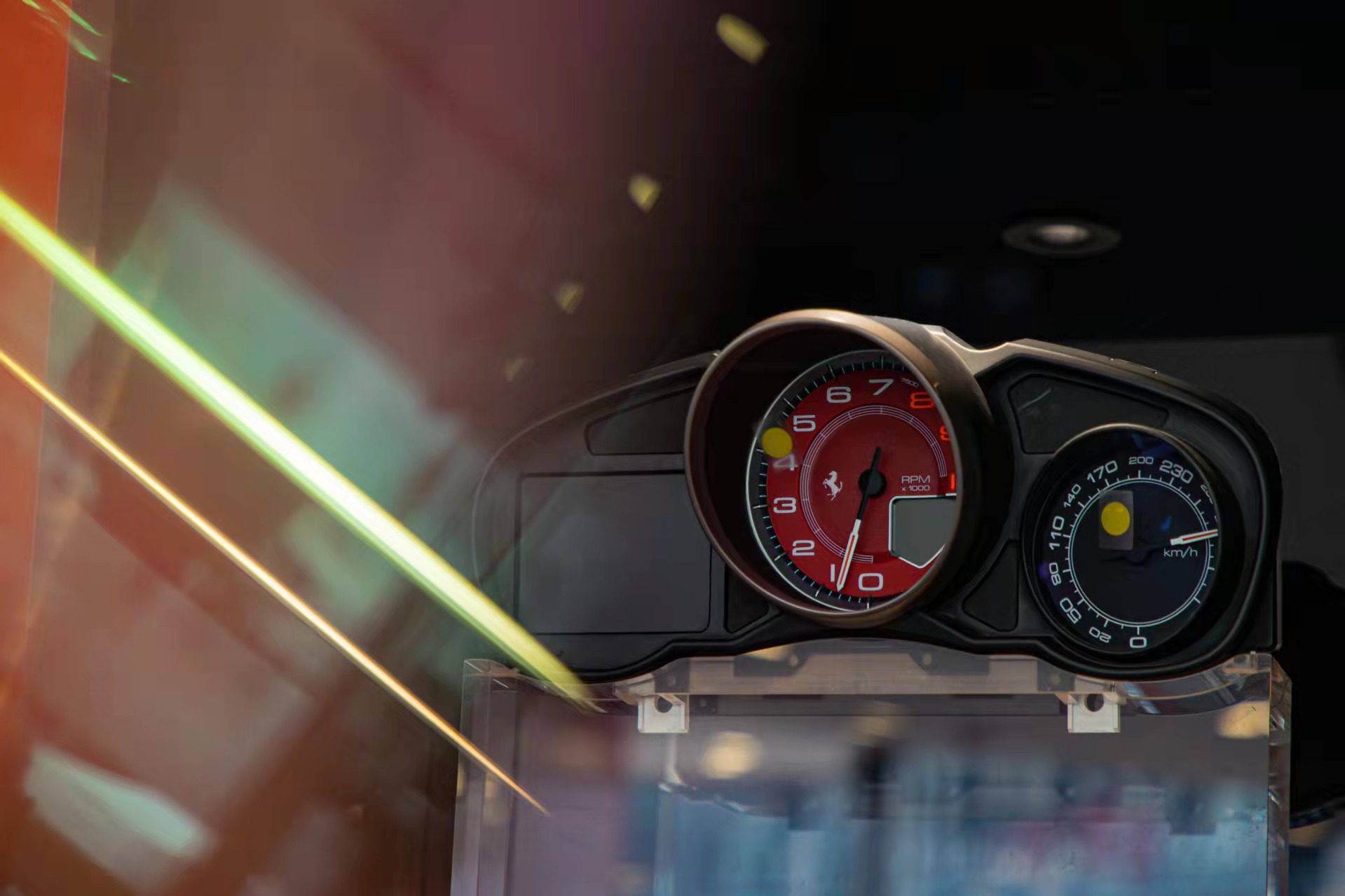 法拉利限时概念店登陆宁波，耀熠呈现