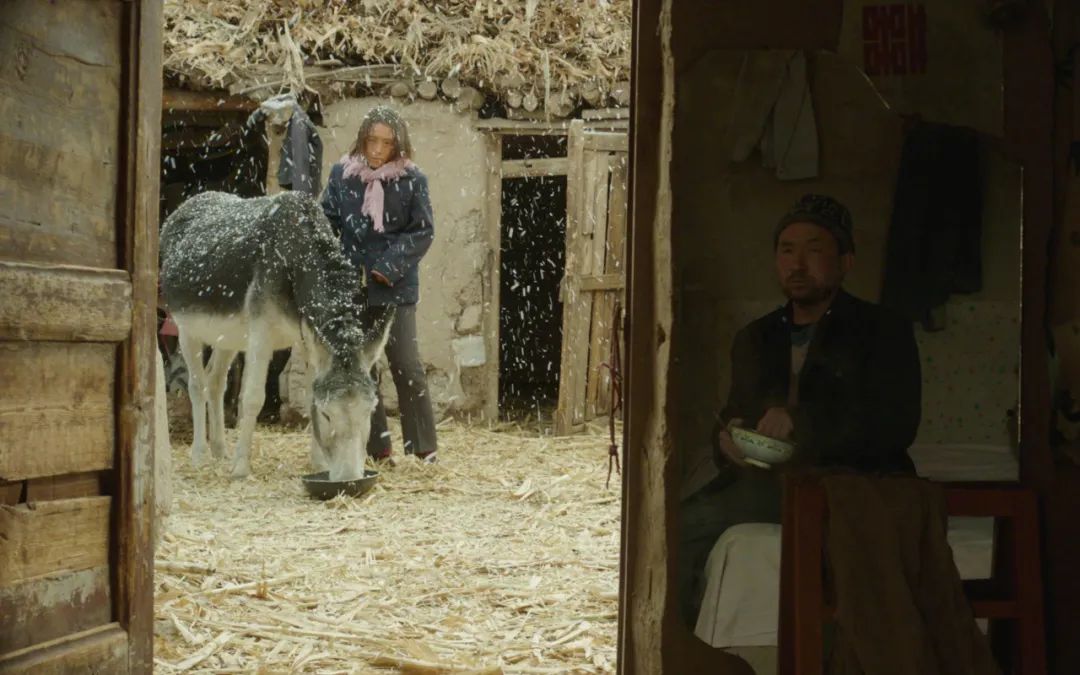 不得不承认这是一部小众的电影，但在影院里会有人自发地为它鼓掌