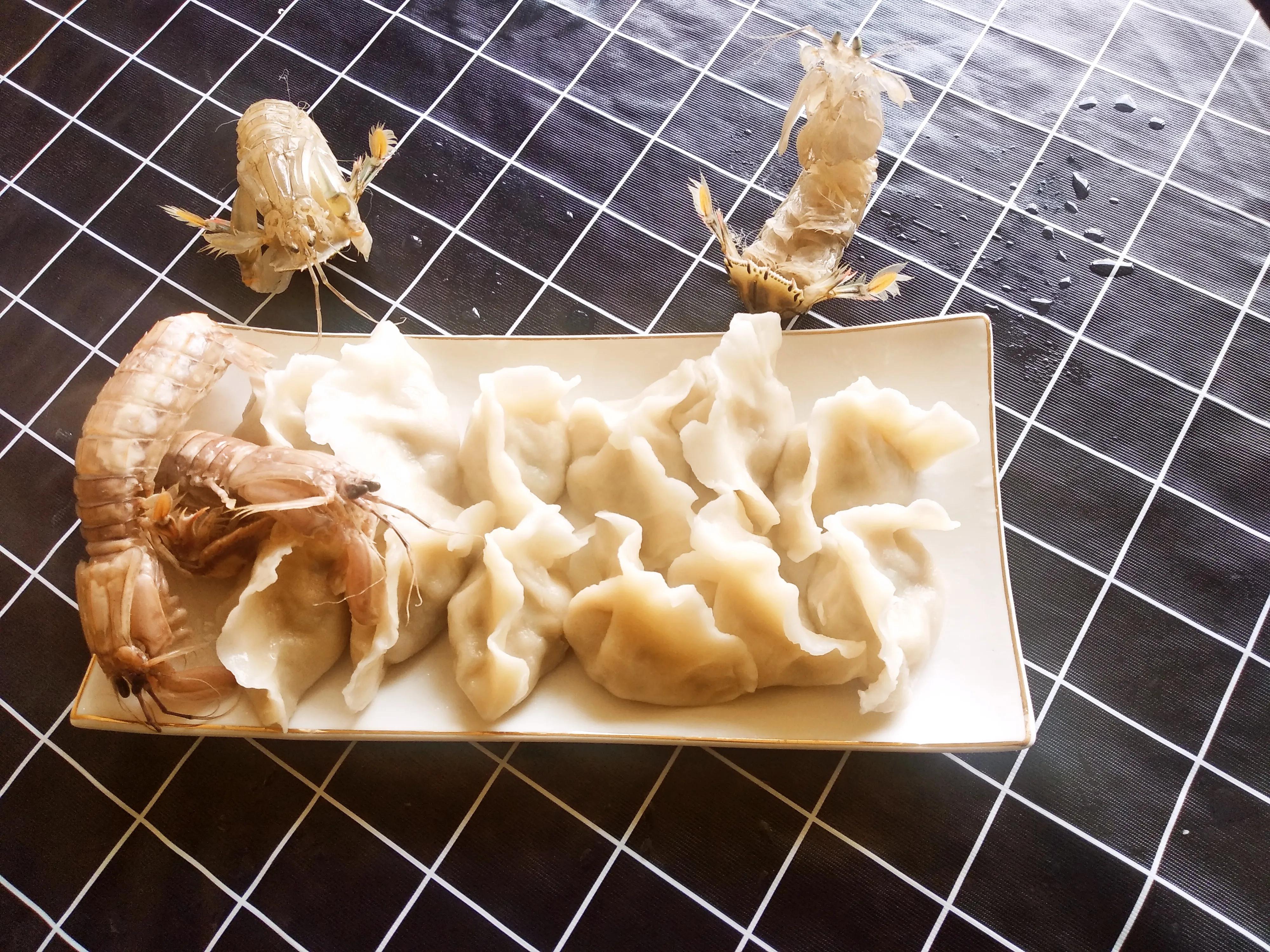 春天来大连,行家很少吃鲍鱼海参,而偏爱这5种小海鲜,你吃过吗