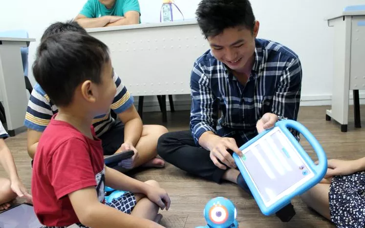 福利来袭!新加坡科技设计大学推出免费编程课程,满18岁就可报名