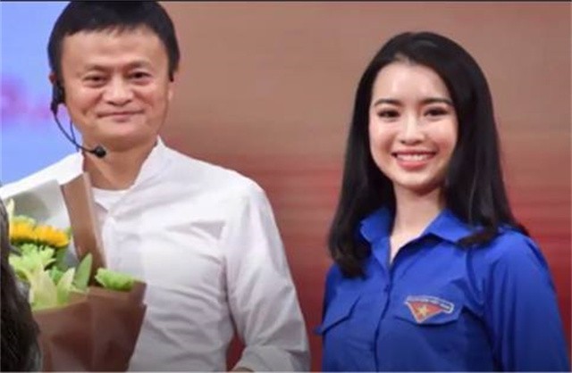 五年前，与马云对话的越南大学校花，后来怎样了？